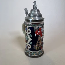 The Curtis Publishing By SP Getz Santa’s Helper 1993 Mug With Silver Lid