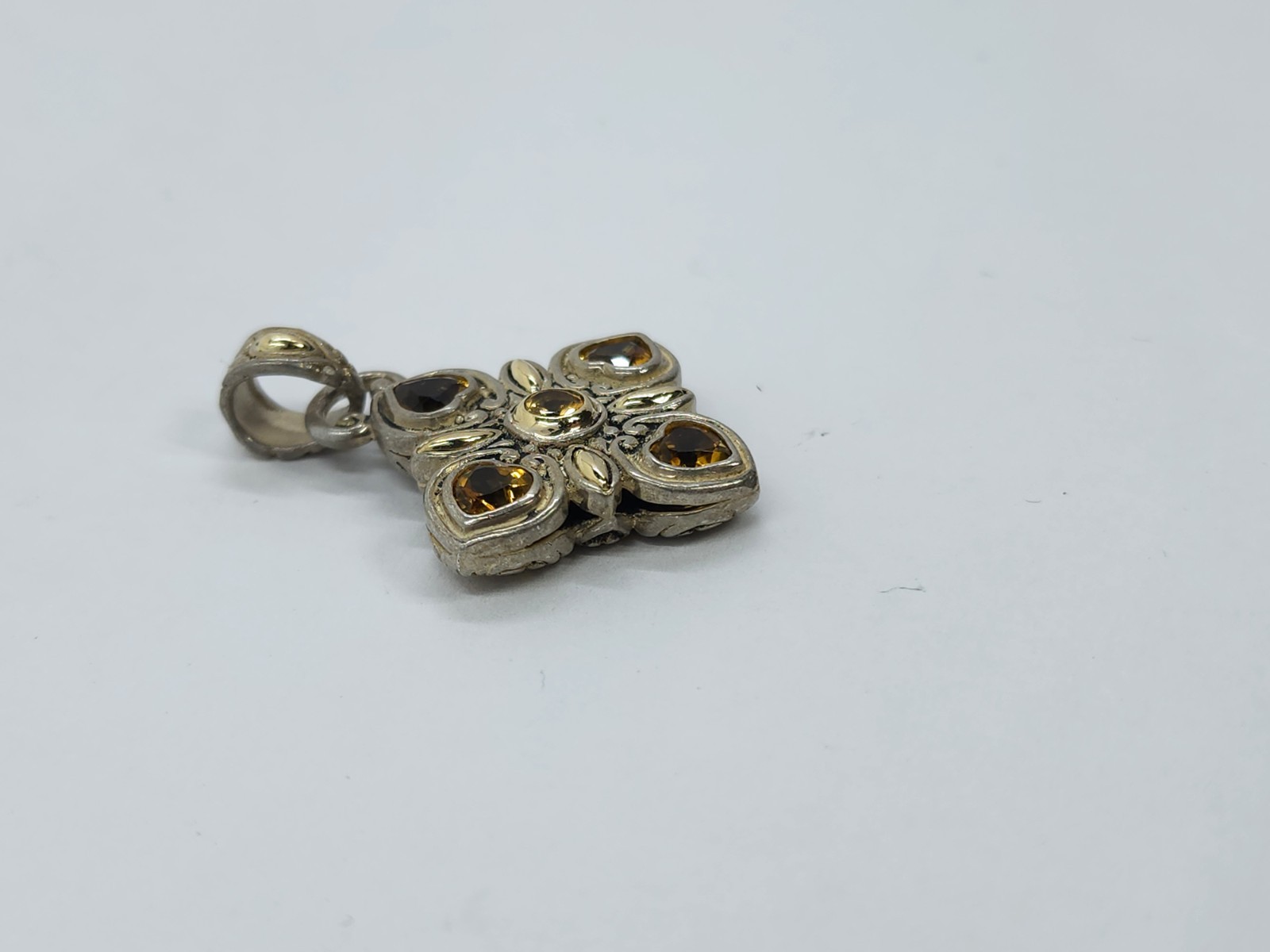 Picture 2 of 4