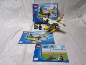VINTAGE LEGO  CITY 3178 SEAPLANE 2010 RETIRED USED