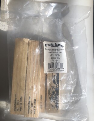 5er Set Zugpfeifen offenes Paket helles Holz geschnitzt Oriental Trading Co.