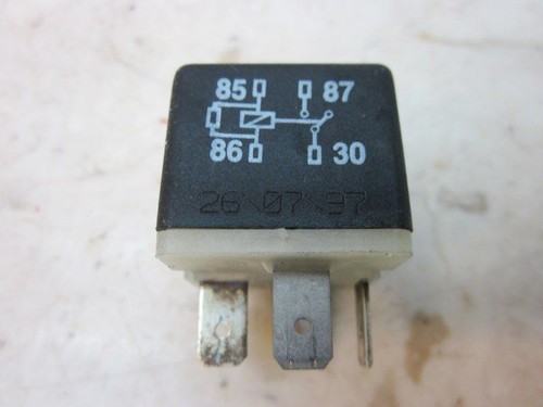 1998 1999 2000 2001 AUDI A4 HORN ELECTRICAL REALY #204  P/N 431951253H OEM 8049 - Picture 4 of 6
