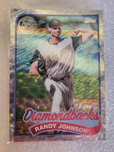 2024 TOPPS SERIE 2 MEGA CAJA PLATA 35 ANIVERSARIO INSERTO - Imagen 16 de 20