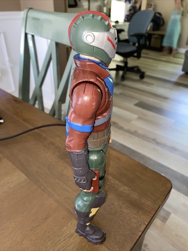 Action figure Fortnite 12" pollici Victory Series 1 Rust lord usato in ottime condizioni# - Foto 8 di 10