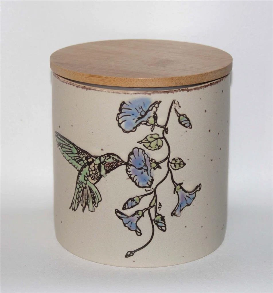 Inhomestylez Embossed Hummingbird Flowers Speckled Matte Finish 5-1/4" Canister