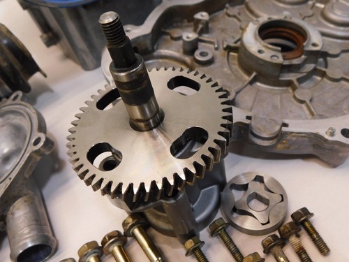 2008 Polaris Sportsman X2 700 EFI OEM Crankcase 2203300 - Picture 5 of 18