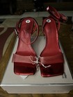 Foto 1 di 6