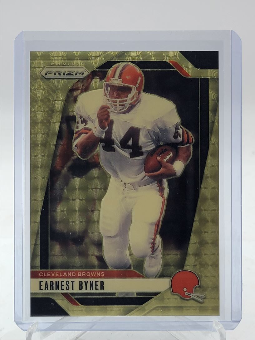 EARNEST BYNER 2024 PANINI PRIZM FOOTBALL GOLD VINYL BROWNS #70 /5 Q3545
