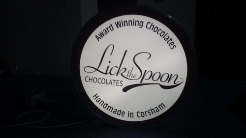 One-sided Round LED Projected Signs 80 x 80 cm - Custom Shop Light Box Sign - Picture 6 of 6
