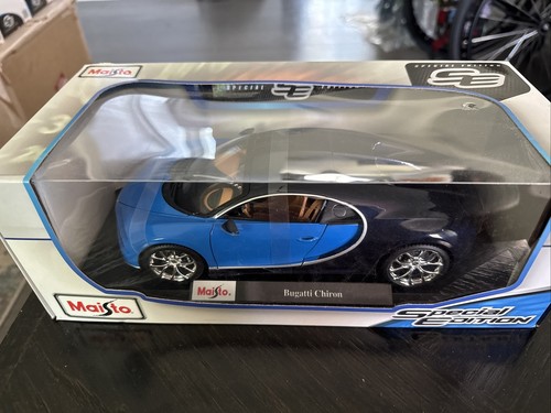 Hot Maisto 1:18 Special Edition Bugatti Chiron Black & Blue, NEW! Sealed - Picture 2 of 6