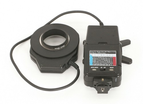 Vivitar Auto Focus Macro Ring Flash 6000 AF C For Canon EOS! Good Condition! - Picture 6 of 12