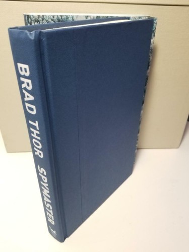 Spymaster (Scot Harvath #17) by Brad Thor 1st Edition 1st Printing HB DJ LNC! - Foto 4 di 12