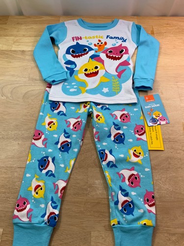 Neu Jungen/Kleinkind Nickelodeon PJ Set Baby Hai sagt Fin-tastic Familie Gr. 3T* - Bild 1 von 4