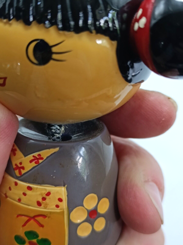 2 VINTAGE KOKESHI DOLLS. RESIN. (SMALL IS FROM BHS) - Picture 7 of 11