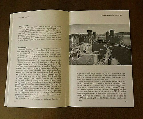 LOT OF 2~~CONWAY CASTLE~~SOFTCOVER BOOKLETS~~GD/VGC~~LOT#SV-S - Picture 4 of 10