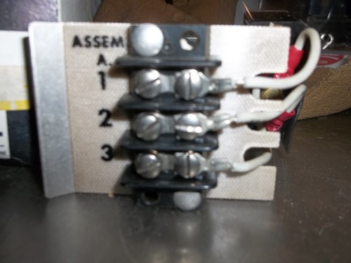 MAGNETROL REPLACEMENT SWITCH ASSEMBLY 89-7401-107 (136-1) - Picture 3 of 7