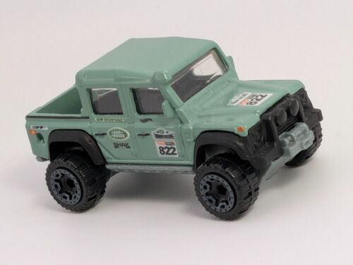 Hot Wheels '15 Land Rover Defender Double Cab 2018 HW Hot Trucks 7/10 grün