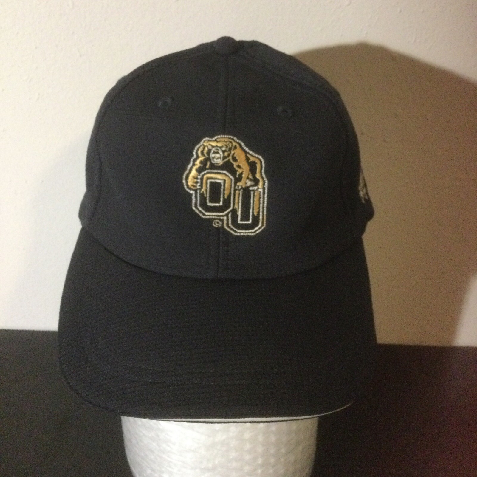 Picture 1 of 6