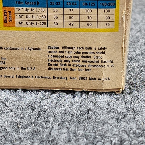 Flash Cubes Sylvania Blue Dot VTG 7 packs Of 3 Cubes ea. And 2 Flash Bars NOS - Picture 6 of 19