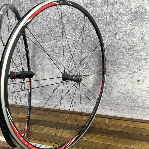 Bontrager RXL Campagnolo Wheel Set 11s 10s 700c Sealed 20 24 Hole 130 Campy Hub - Picture 12 of 19