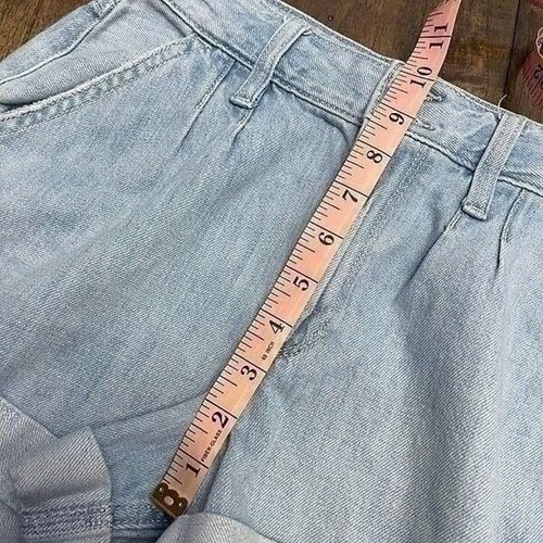 Hollister High-Rise Mom Shorts - Picture 7 of 8