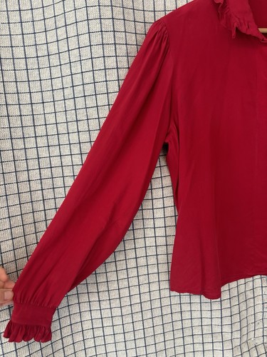Vintage 90s Maroon Red Silk Balloon Sleeve Ruffle Blouse by Calvin Klein size L - Picture 12 of 19