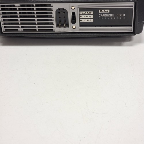 UNTESTED Kodak Carousel 650H Slide Projector W/ Remote &  Sirtage Carrying Case - Picture 19 of 24