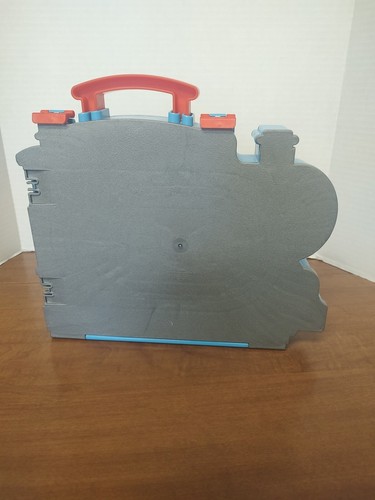 Thomas The Train & Friends Storage Take Along Carrying Case 2014 With Trains! - Picture 2 of 13