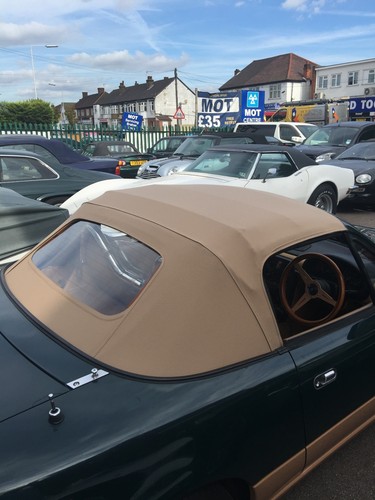 Mazda Mx5 MK2 - Beige Mohair Soft Top Hood with Heated Glass Window - Afbeelding 1 van 1