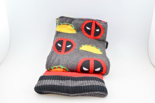 NEW! Marvel Comics Concept One Deadpool Tacos Winter Beanie Hat Scarf Set - Picture 2 of 3