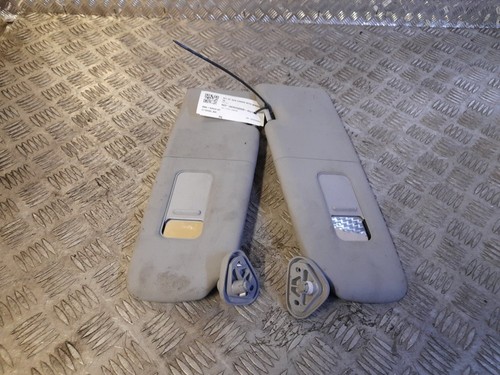BMW 1 SERIES E81 2007-2011 SET OF SUN VISORS WITH MIRRORS X2 - Picture 3 of 5