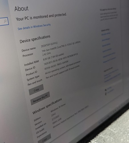 Microsoft Surface Pro 8 1983 13" i5-1135G7 2.40GHz 8GB 256GB Black - Picture 2 of 10