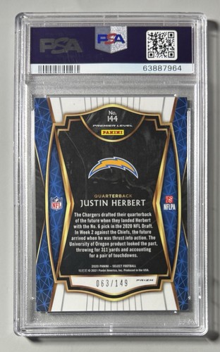 Justin Herbert Rookie 2020 Panini Select /149 Blue Prizm PSA 9 #144 Premier comme neuf - Photo 2 sur 3
