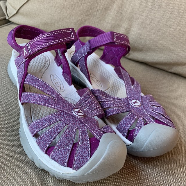 keen rose sandal dark purple
