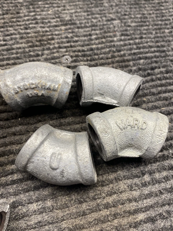 Mixed Lot of 11 Galvanized Iron Female Threaded 45 Degree Elbow 1/2" - Image 3 of 4