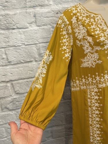 Anthropologie Akemi + Kin Shiloh Tunika-Kleid gold bestickt Gr. 00 NEU! - Bild 7 von 9