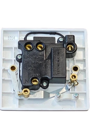 Eaton MEM weiß Schalter & Steckdosen - Sicherungsschalter, ungeschaltet - Bild 6 von 10