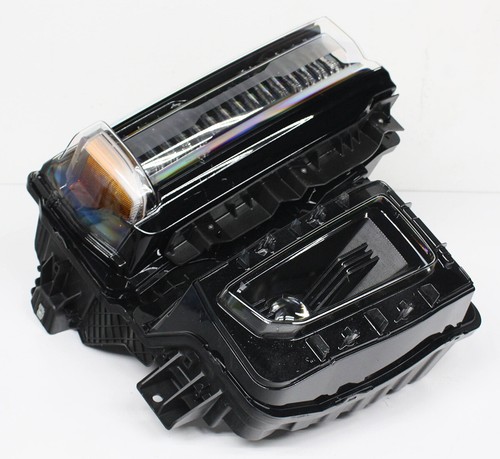 OEM Right Passenger Side LED Headlamp For GMC Hummer EV 86819281 - Picture 2 of 3
