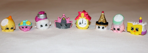 SHOPKINS LOT 8 PIECES TEARY ONION GONDOLA WONDA WEDDING CAKE TIARA GLOW RICE ++ - Imagen 1 de 3