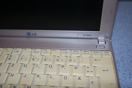 LG X110 Netbook - Bild 6 von 16