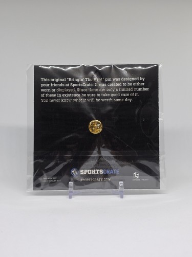 Sports Crate Exclusive Chicago Cubs Bringin' The Heat MLB Collectible Pin - Picture 2 of 2