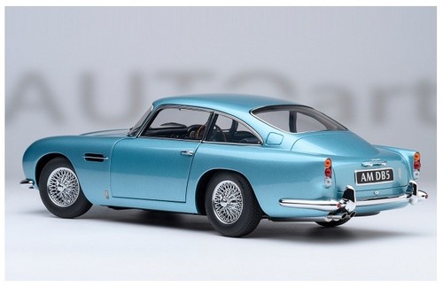 AUTOart Aston Martin DB5 1964 Perla dei Caraibi B 1:18 70288 - Foto 3 di 10