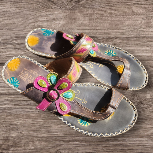L'artiste Santorini slide beaded floral toe ring thong sandal woman's size 8.5