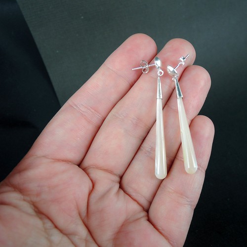925 Sterling Silver Long Mother of Pearl Earrings Jewellery MOPE-99 - Picture 6 of 6