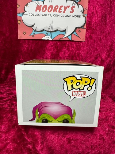 Green Goblin Pop 110 Glow -Marvel Funko Pop! Vinyl - 2016 Summer Con - Picture 5 of 6