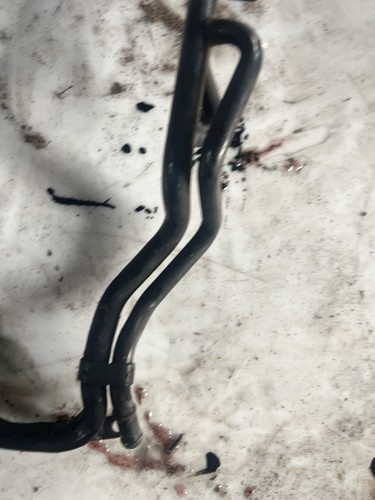 VW T5 2009 2.5 Tdi Cooling Pipes 7h0121065g - Picture 4 of 6