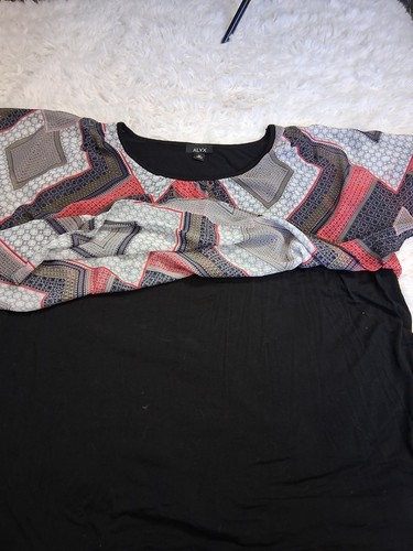 Alyx schwarzes Tanktop mit geometrischem Overlay Damengröße 3X weich fließend schmeichelhaft - Bild 11 von 14