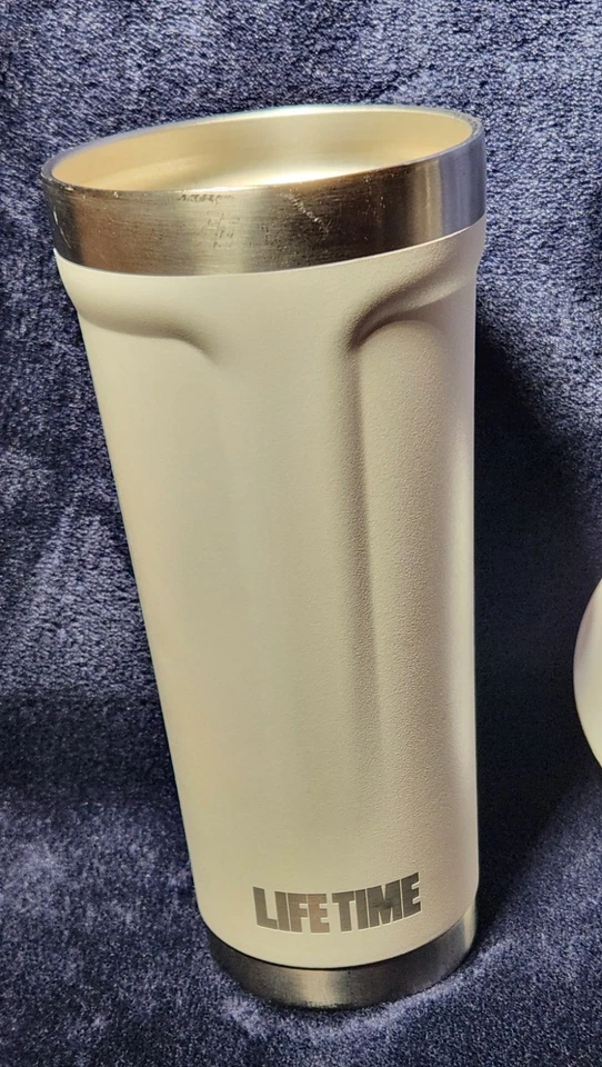 Vaso Life Time Fitness Love Your Life Otterbox BLANCO mate 20 oz. Foto 3 de 4