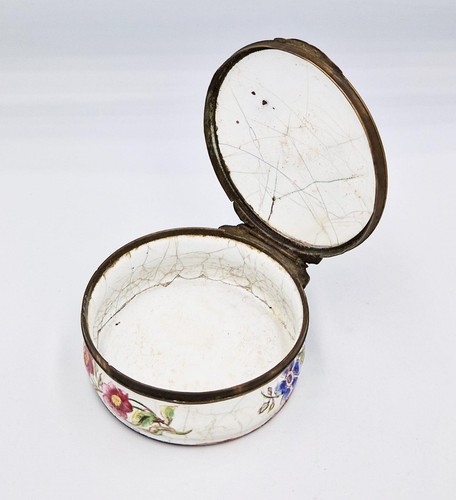 GEORGIAN BILSTON ENAMEL CIRCULAR SNUFF BOX c1760 FLOWERS & INSECTS - Bild 9 von 10