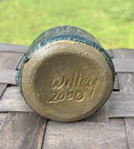 Jug Oil Lamp Vase Clay Art Pottery Green Art Signed Willey 2000 4.25” - Picture 7 of 7