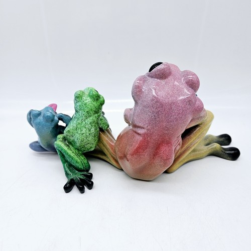 Kitty's Critters Frog Family Full House Figurine Mom with 3 Babies 11" - Picture 5 of 8